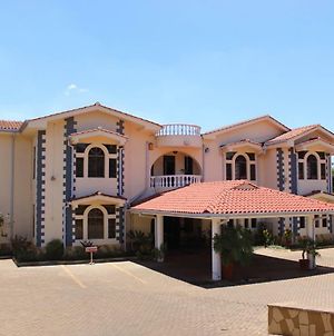 Tara Suites Nairobi Exterior photo