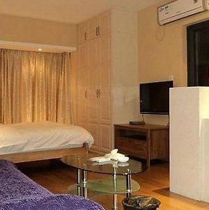 Guanghong Tianqi International Hotel & Apartment Guangzhou Room photo