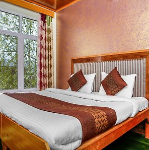 Oyo 14082 Hotel Himalayan Stays Leh Exterior photo