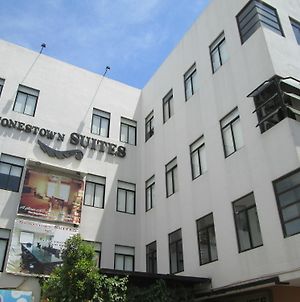 Stonestown Suites Cagayan de Oro Exterior photo