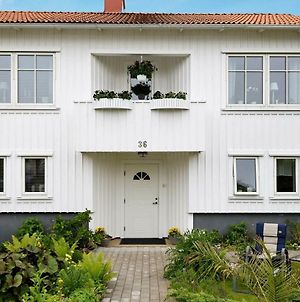 One-Bedroom Holiday Home In Lysekil 11 Exterior photo
