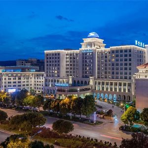 Sunshine Hotel & Resort Zhangjiajie Exterior photo