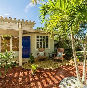 The Blue Door Inn Fort Lauderdale Exterior photo