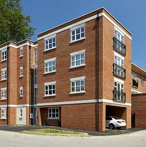 Hendry Court By Flying Butler Apartment Maidenhead Exterior photo