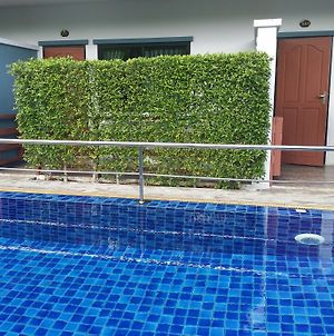 Baan I Un Pool Villa Chonburi Exterior photo