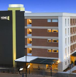 Home2 Suites By Hilton Greensboro Airport Exterior photo