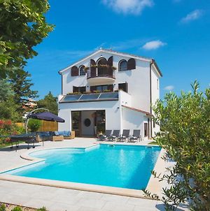 Villa Andrija Family Dream With Heating Pool At The Sea Fazana Exterior photo
