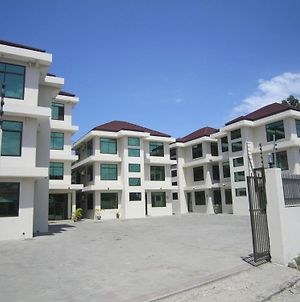 Fq Village Hotel Dar es Salaam Exterior photo