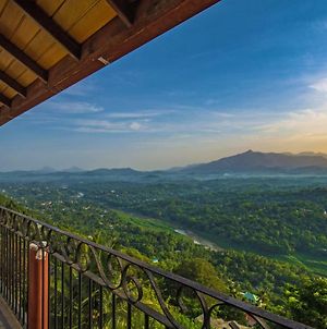 Ceyloni Panorama Resort Kandy Exterior photo