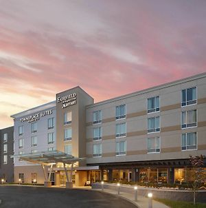 Fairfield Inn & Suites By Marriott Louisville Northeast Exterior photo