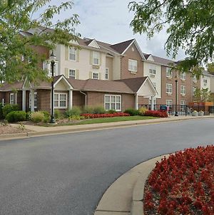Candlewood Suites St Louis St Charles An Ihg Hotel Saint Charles Exterior photo