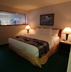 Shilo Inn Suites Hotel - Coeur D'Alene Exterior photo