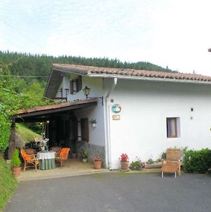 Casa Rural Akuiola Guest House Guizaburuaga Exterior photo