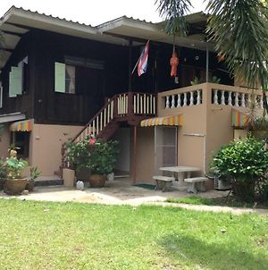 Orchid Guest House Trat Exterior photo