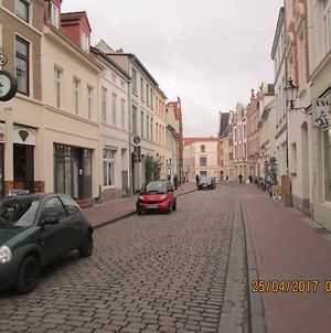 Altstadt Ferienwohnung Wismar Exterior photo