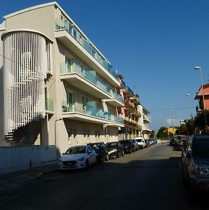 A Due Passi Dal Mare Apartment Civitanova Marche Exterior photo