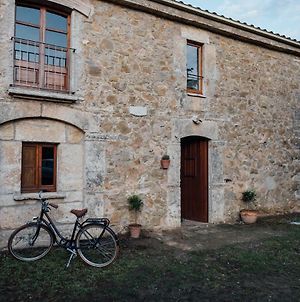 Villa Can Benet At Can Campolier Banyoles Exterior photo