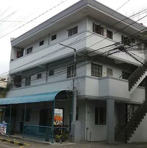 Js3 Studio Apartments (Adults Only) Legazpi Exterior photo