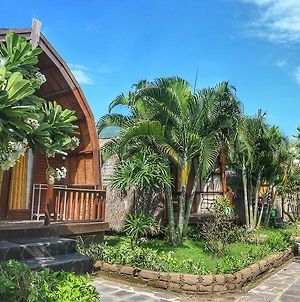 Gilipaddy Resort Gili Trawangan Exterior photo