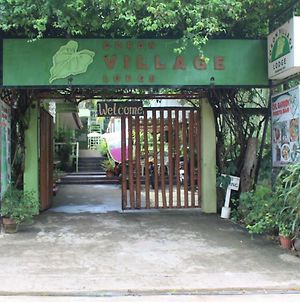 Coron Village Lodge Exterior photo