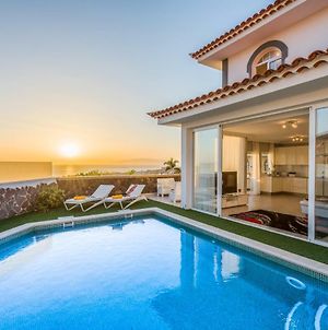Luxury White Villa With Sea View, Heated Pool Costa Adeje  Exterior photo