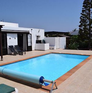 Villa Imogen With New Heated Swimming Pool Playa Blanca  Exterior photo