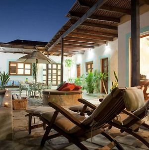 Casa Abuelita: An Exquisite, Historic La Paz Home Exterior photo