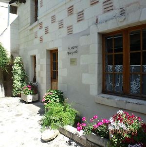 La Pierre Qui Parle Villa Luynes Exterior photo