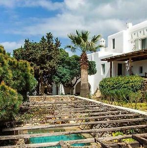 Villa Megan By The Pearls Collection Mykonos Town Exterior photo
