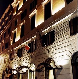Windrose Hotel Rome Exterior photo