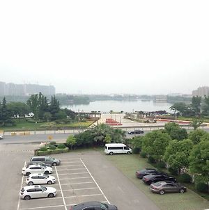 Atour Hotel Fenhu Lake Suzhou Suzhou  Exterior photo
