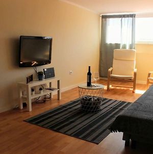 Lisboa Tejo In Cacilhas - New Apartment Almada Exterior photo