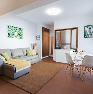 2 Comfy Bright Flats With Netflix Apartment Porto Exterior photo