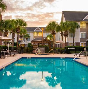 Residence Inn By Marriott Jacksonville Butler Boulevard Exterior photo