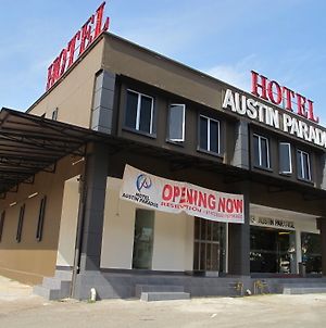 Hotel Austin Paradise Skudai Exterior photo