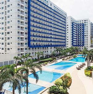 Homebound At Sea Residences Serviced Apartments Pasay Exterior photo