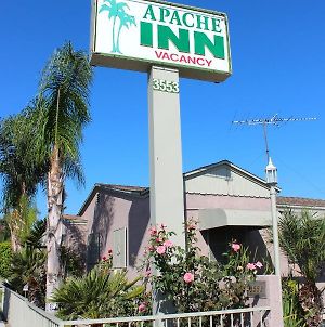 Apache Inn Lynwood Exterior photo