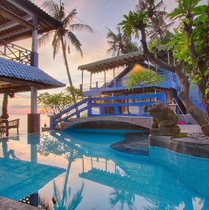 Matahari Tulamben Resort, Dive & Spa Exterior photo