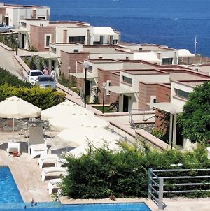 Modern Turkish Villa With Two Swimming Pools, Gorgeous Views, Wifi And Turgutreis Exterior photo