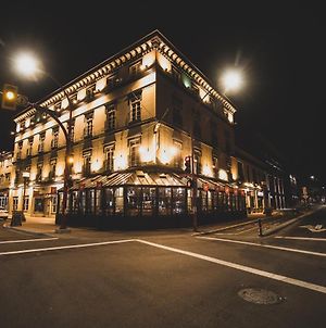 Swans Brewery, Pub & Hotel Victoria Exterior photo