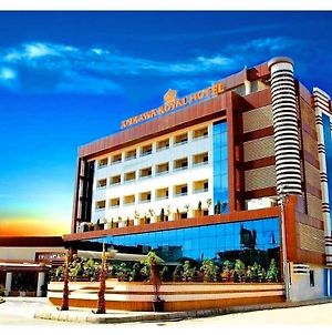 Ankawa Royal Hotel & Spa Erbil Exterior photo