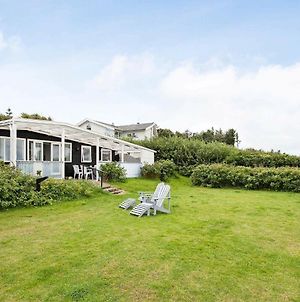 Sprawling Holiday Home In Gilleleje With Garden Exterior photo