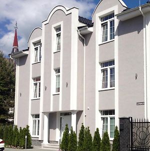Votre Maison Hotel Kaliningrad Exterior photo