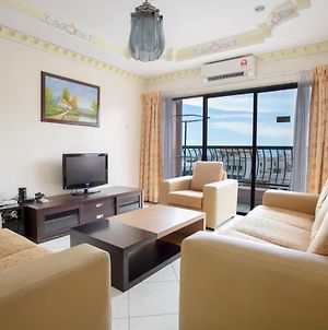 The Best Vacation Apartments@Marina Court Resort Kota Kinabalu Exterior photo