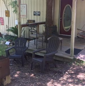 The Studio At Creekside Camp & Cabins Villa Marble Falls Exterior photo