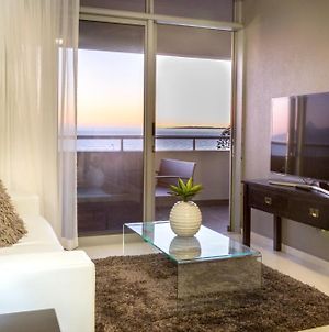 Modern Beachfront With Ocean Views - Infinity G9, Blouberg, Cape Town Apartment Bloubergstrand Exterior photo