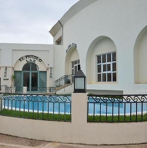 Hotel Suite Les Charmilles Tunis Exterior photo