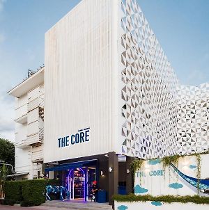 The Core Hotel Chiang Mai Exterior photo