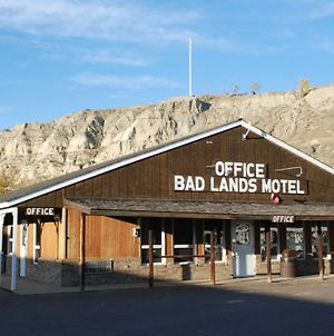 Badlands Motel Medora Exterior photo