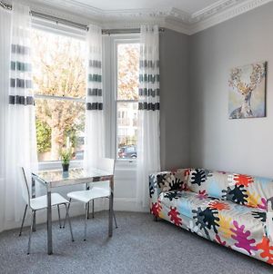 Contemporary 2 Bedroom Flat In Brighton Exterior photo
